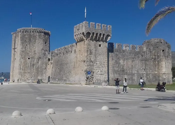 Bingo Апартаменти *